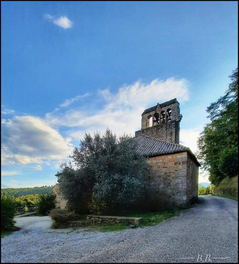 Gite Du Tilleul - 2 Etoiles - Domaine De L'Olivier Faugeres  Bagian luar foto